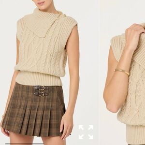New ASTR The Label Kirstin Sleeveless Cable Knit Foldover Collar Sweater XS